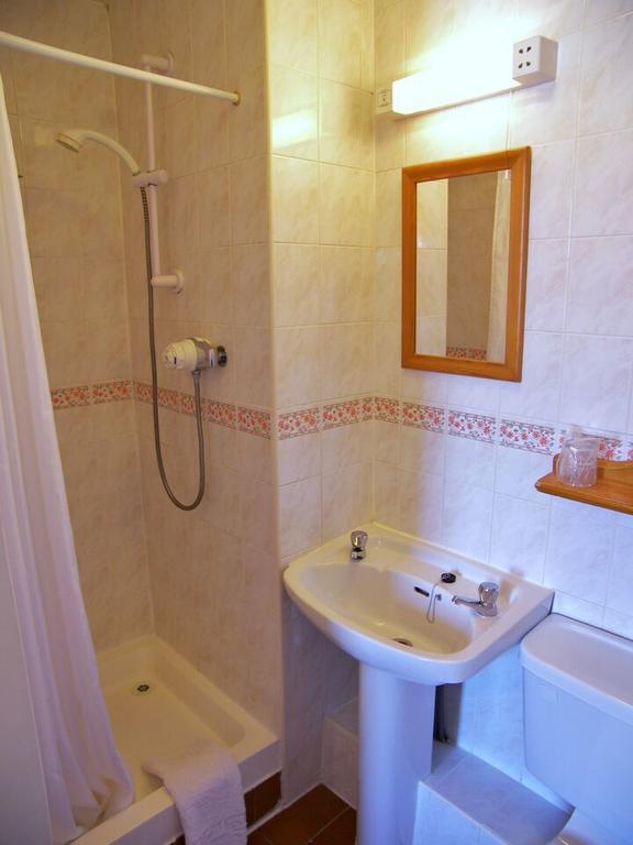 エディンバラ Ardleigh House Bed & Breakfast 部屋 写真